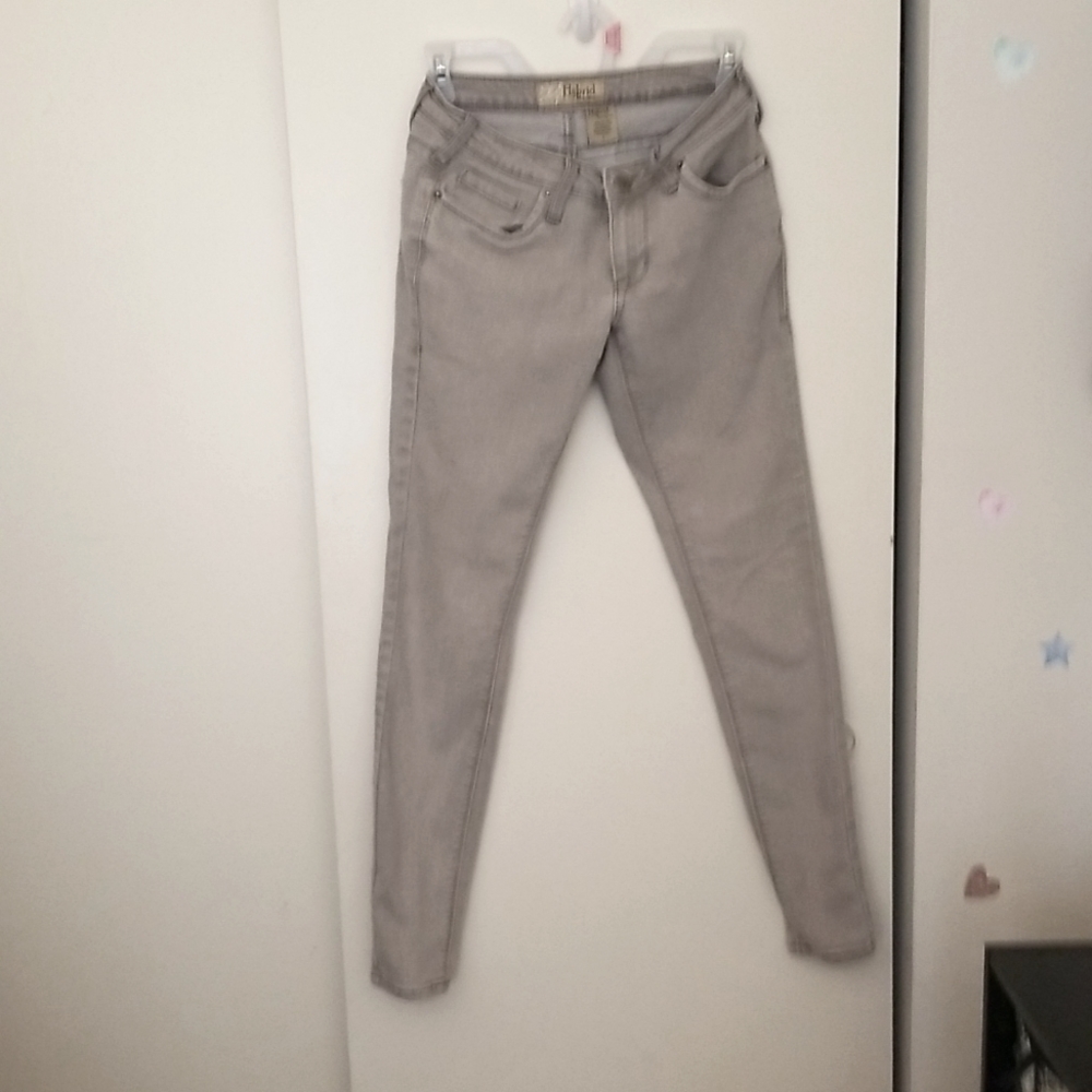 Hybrid & Company, light gray denim jeans, size 5